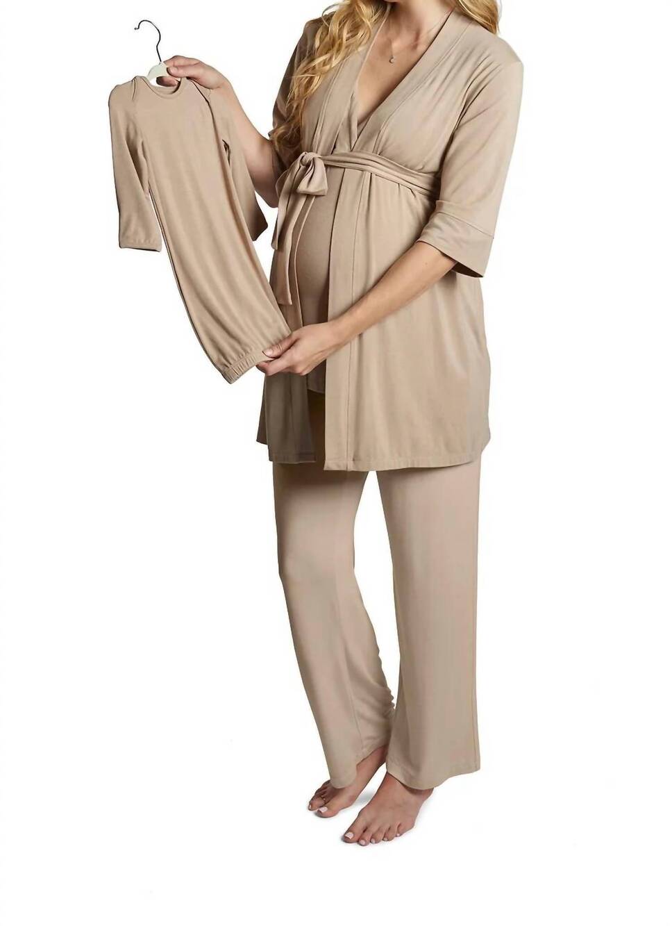 NEW EVERLY GREY analise 5 piece pajama set in latte